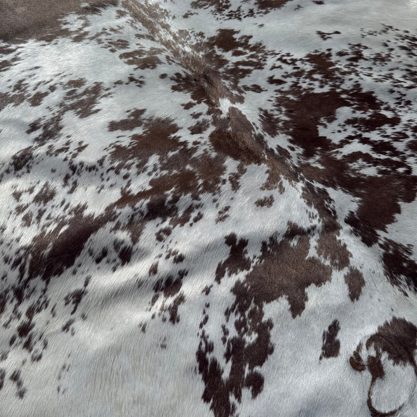 Large Premium Cowhide Rug 0036