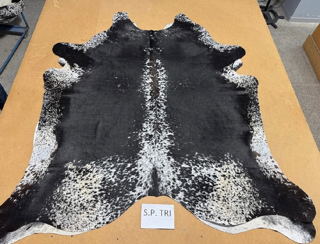 Large Tri Colour Cowhide Rug (PRE ORDER)