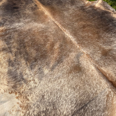 XL Premium Cowhide Rug 00034