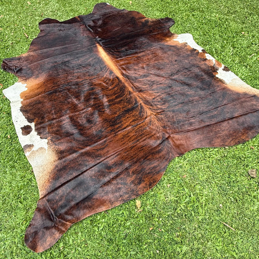 Large Premium Cowhide Floor Rug 02