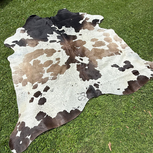 Large Premium Cowhide Floor Rug 07