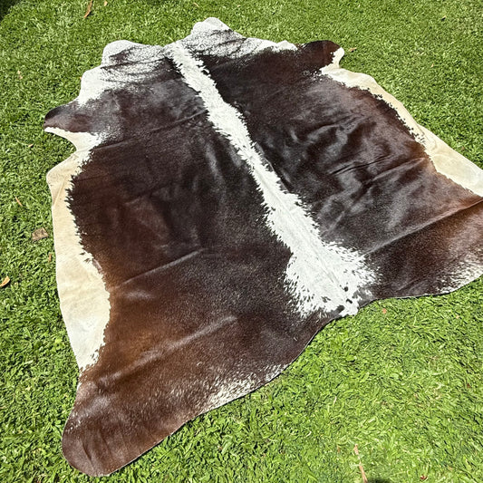 Large Premium Cowhide Floor Rug 09