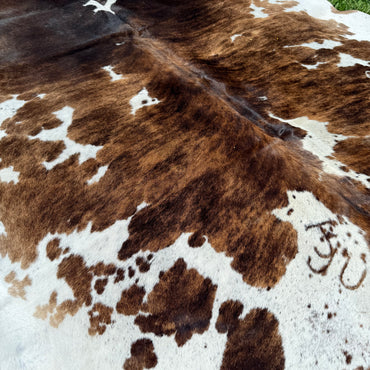 Regular Premium Cowhide Floor Rug 16