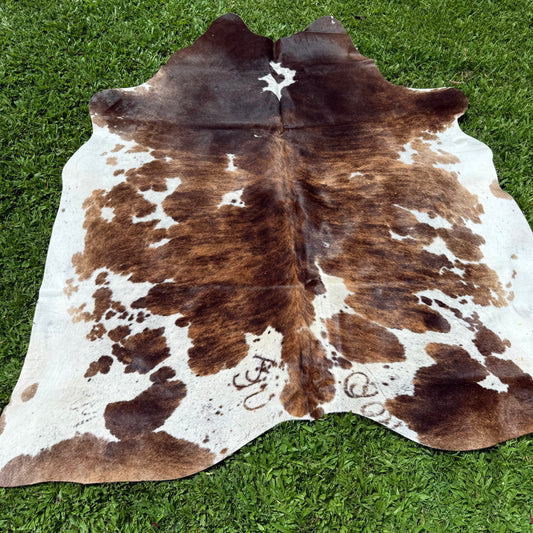 Regular Premium Cowhide Floor Rug 16