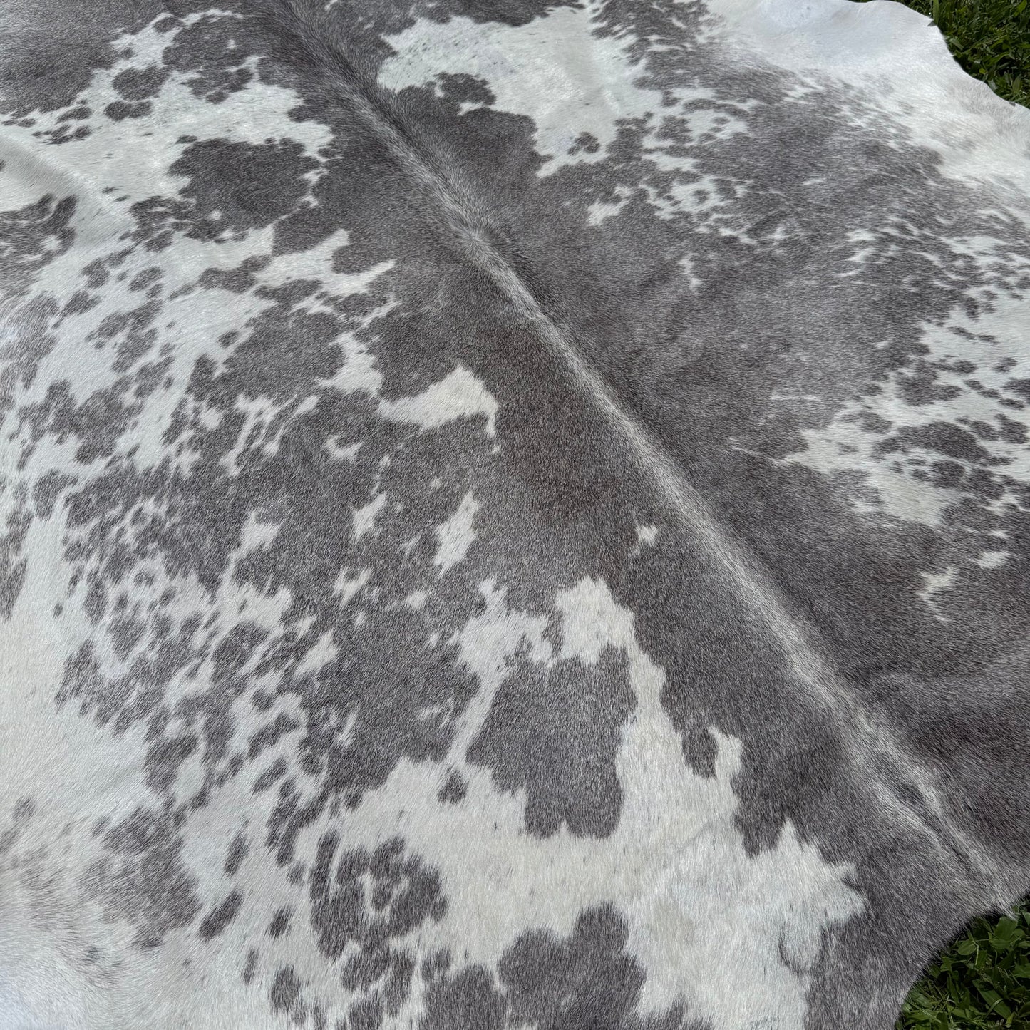 Large Premium Cowhide Floor Rug 56