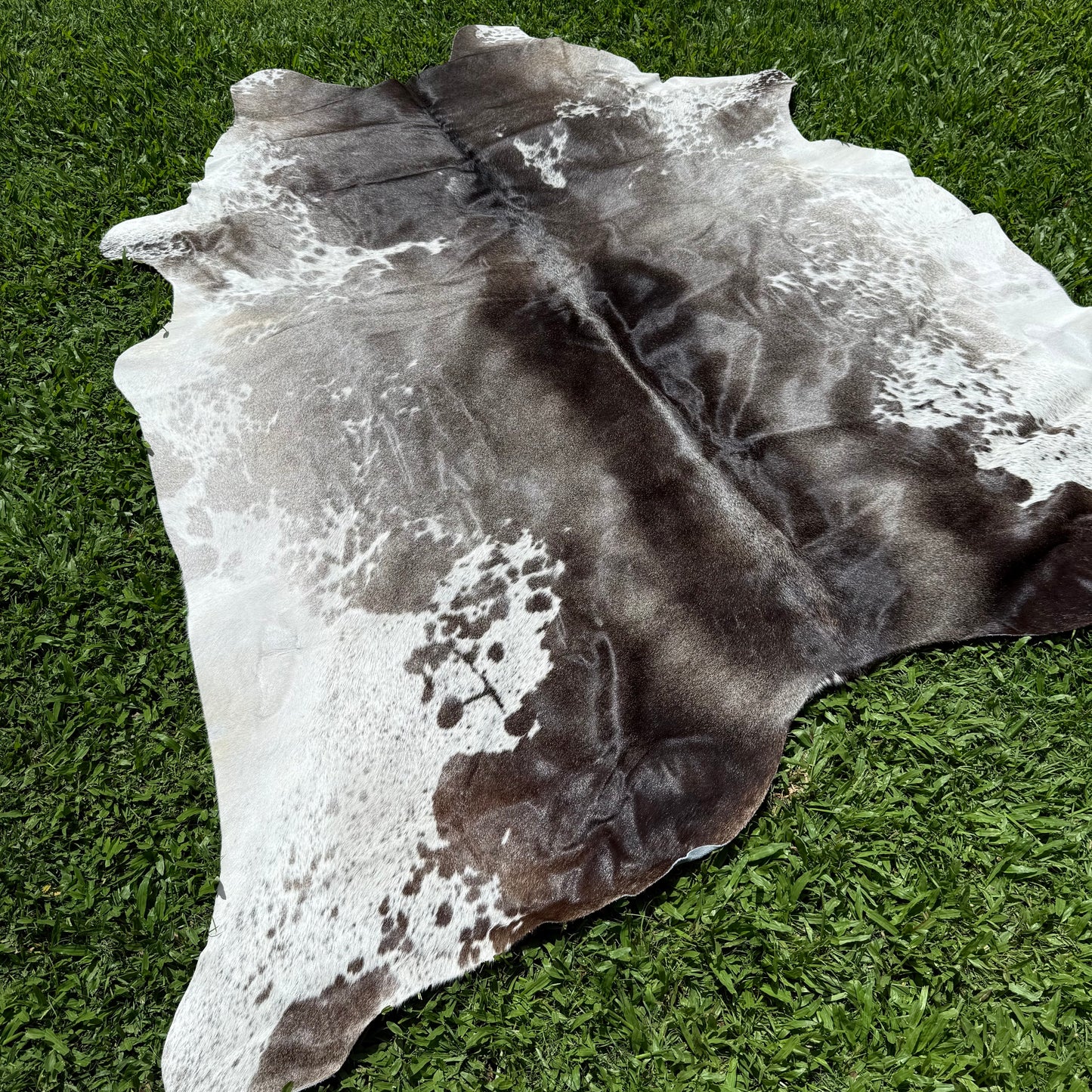 Large Premium Cowhide Floor Rug 63