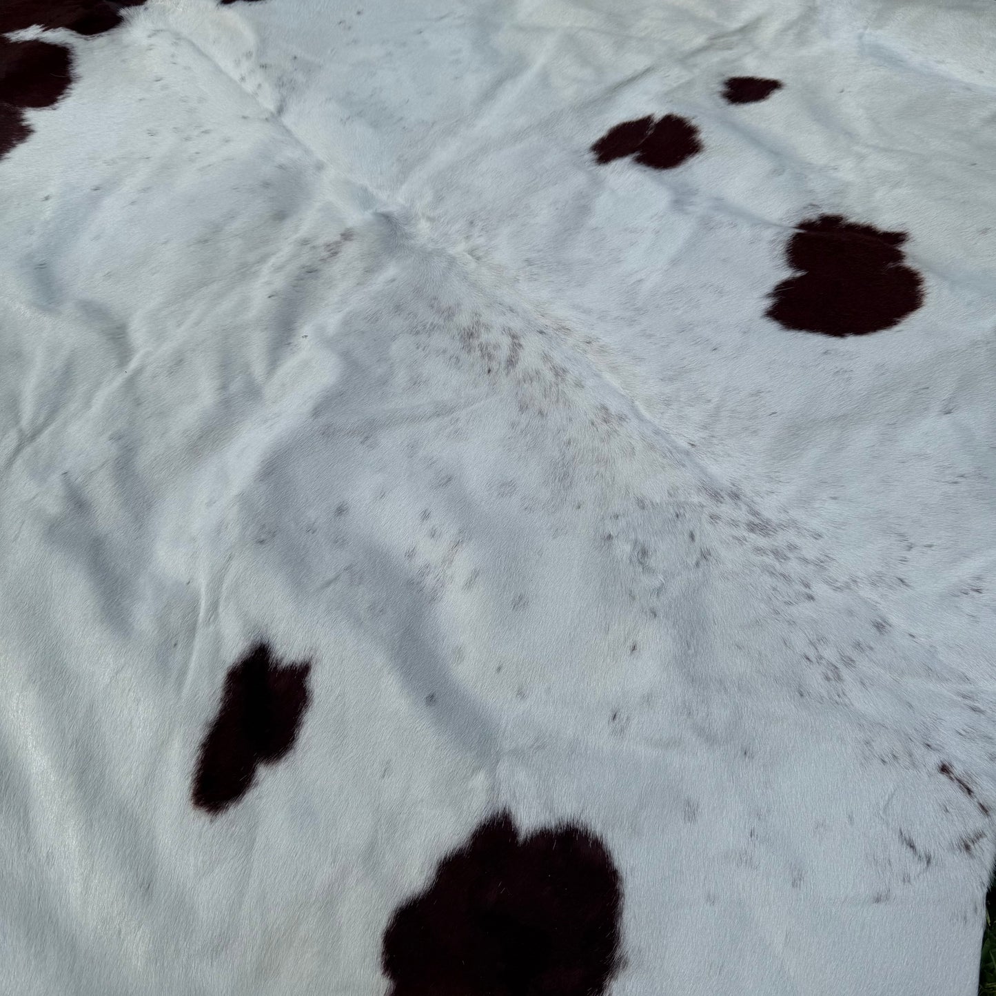 Large Premium Cowhide Floor Rug 77