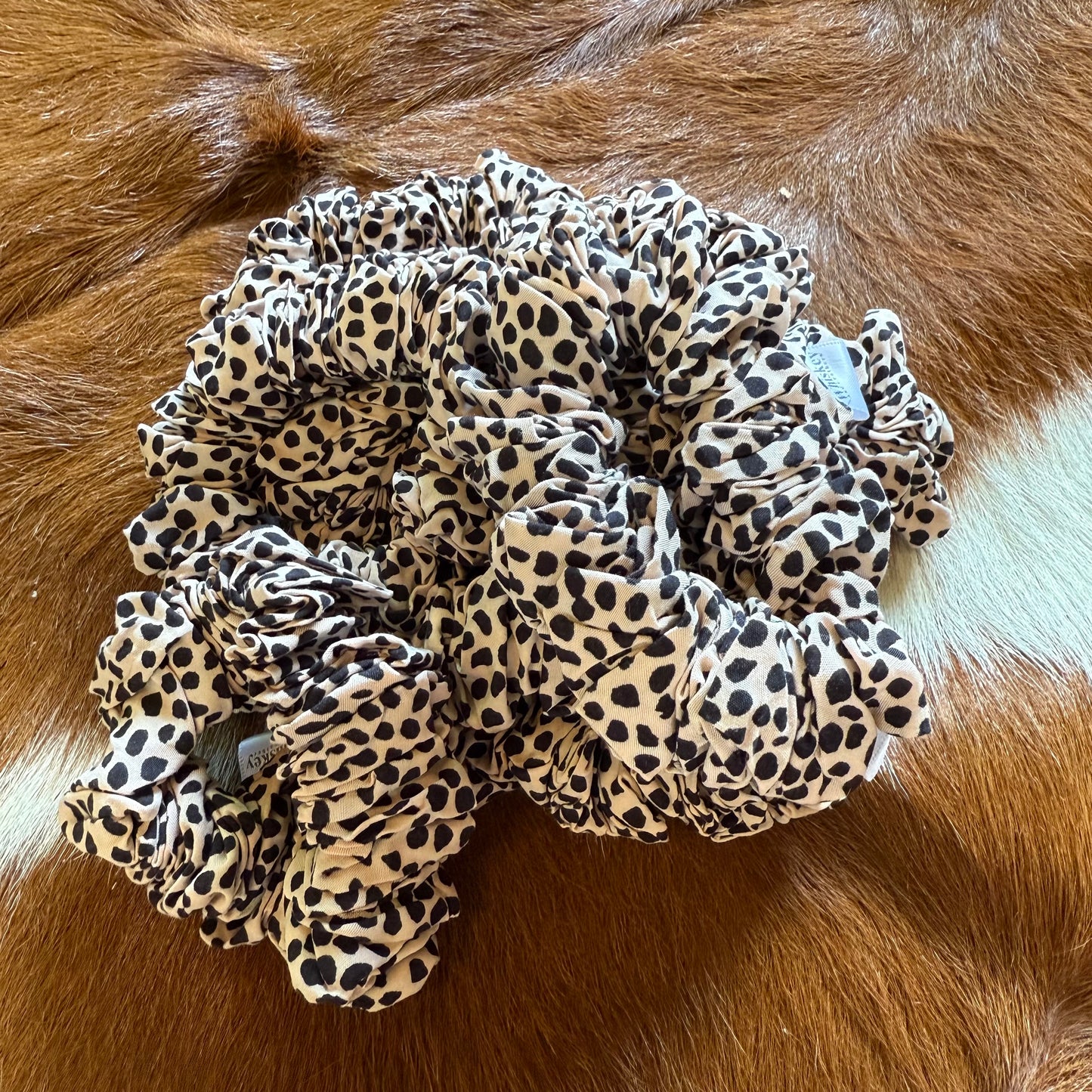 Dotted cotton Scrunchie
