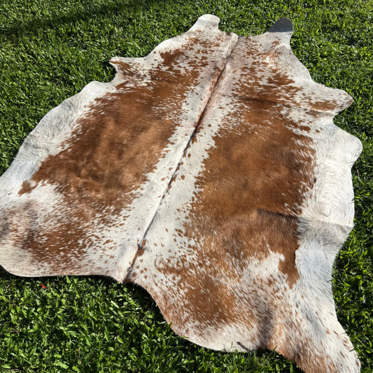 SP/BR Cowhide Rug 15