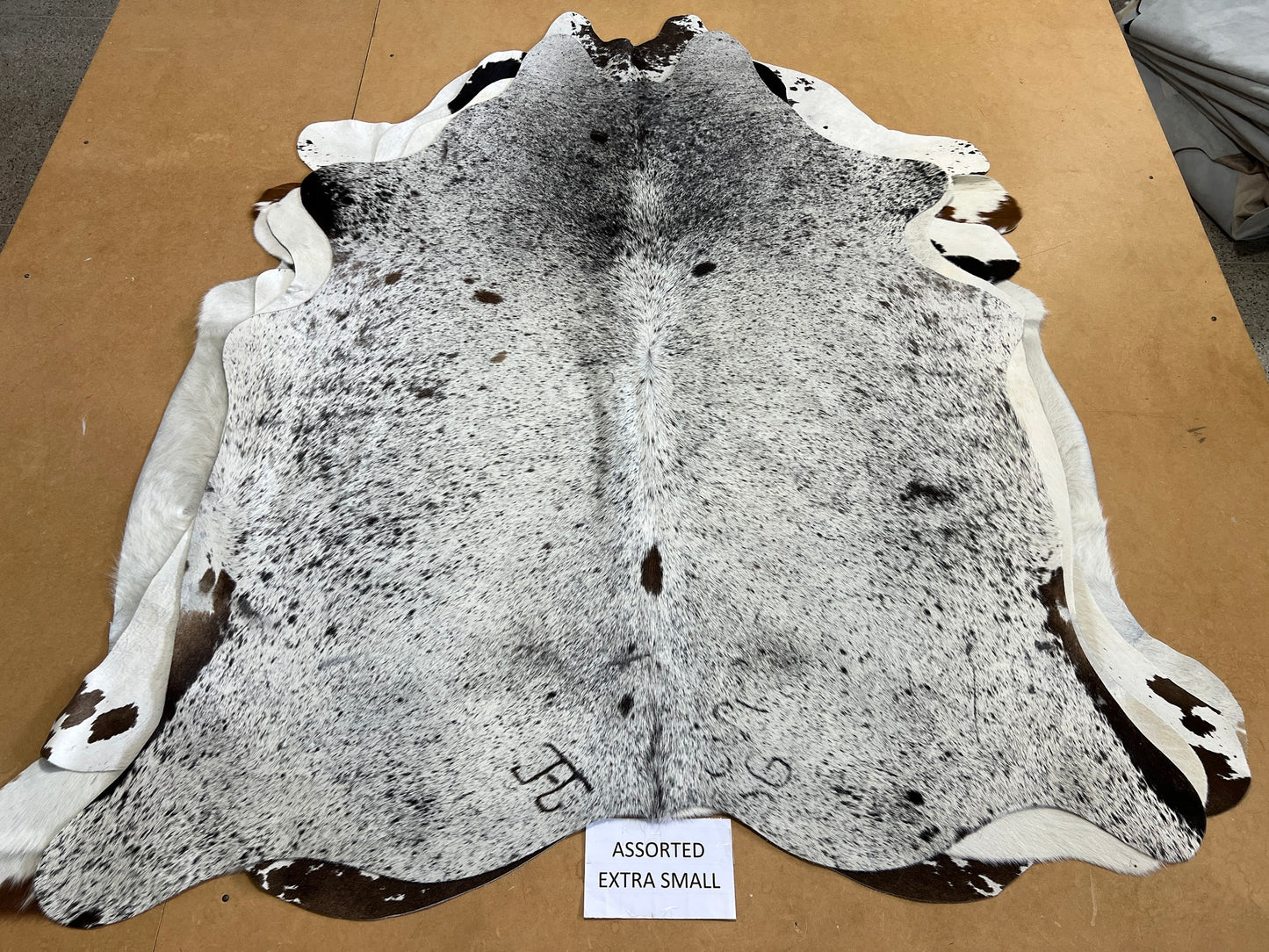 Premium Cowhide Rug 0003