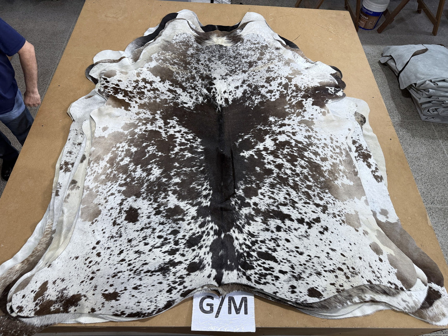 Premium Cowhide Rug (PRE ORDER) 00033