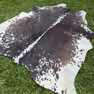 Premium Cowhide Rug 0023