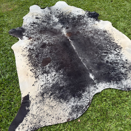 Large Premium Cowhide Rug 0025