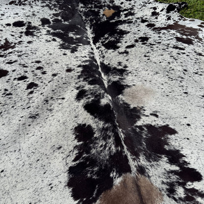 Large Premium Cowhide Rug 0029