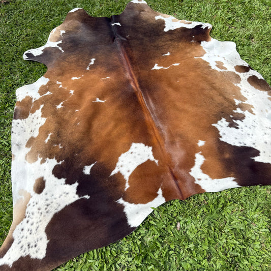 Premium Cowhide Rug 0030