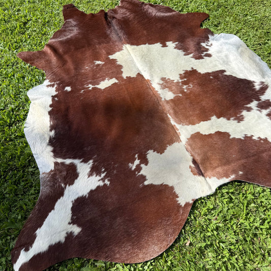 Premium Cowhide Rug 0034