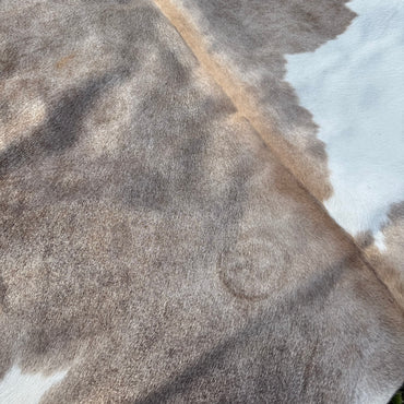 Large Premium Cowhide Rug 0039