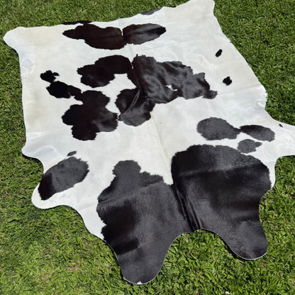 Small Black/White Cowhide Rug