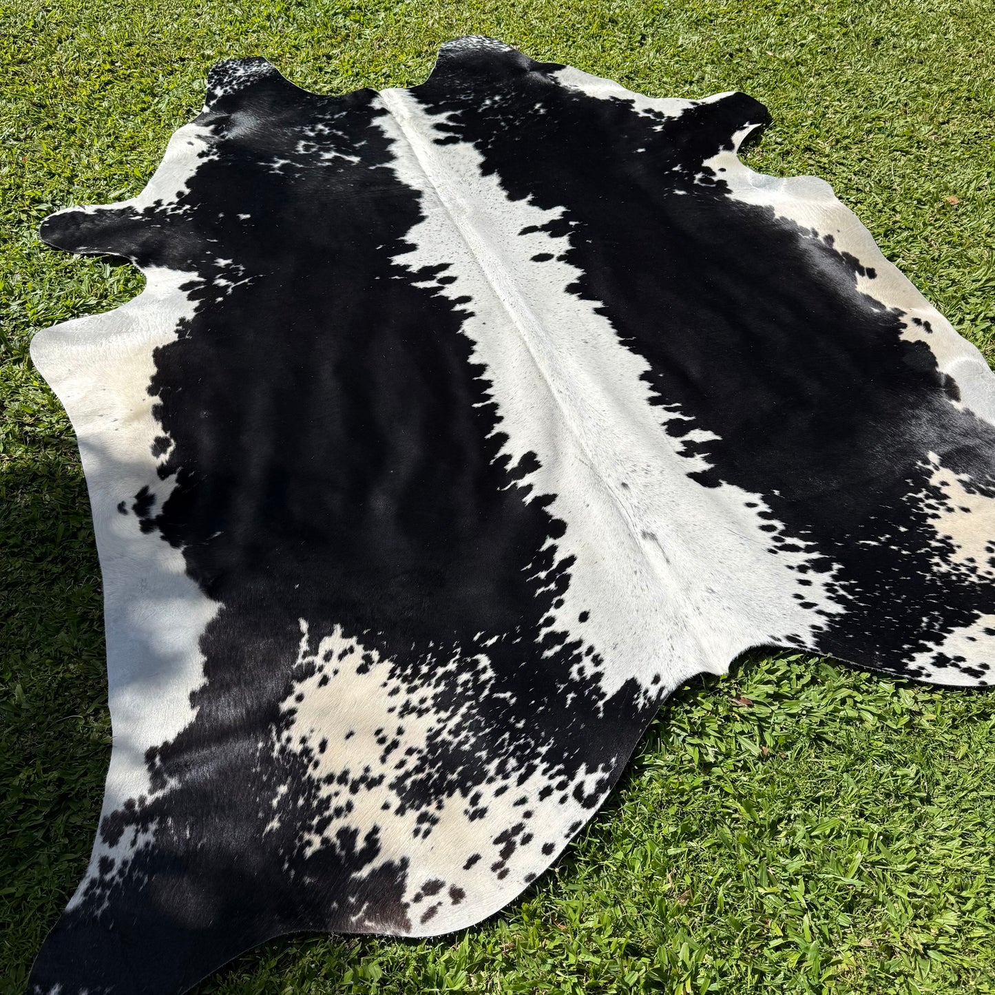Large Black/White Cowhide Rug