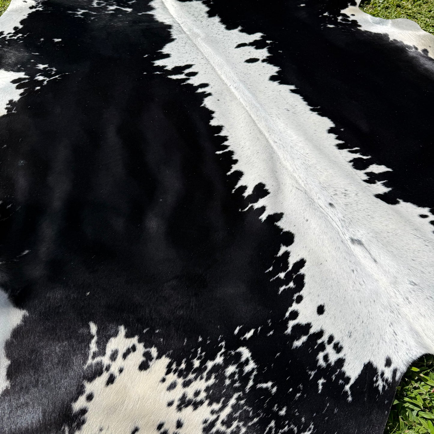Large Black/White Cowhide Rug