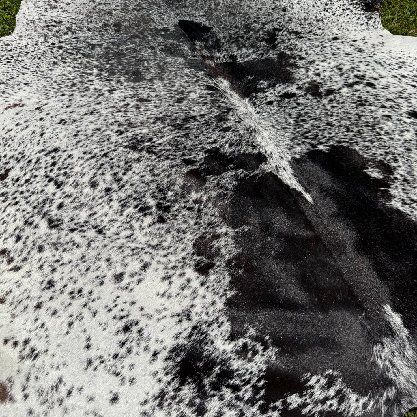 Premium Cowhide Rug  0007