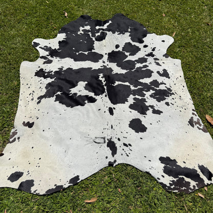 Premium Cowhide Rug 0005