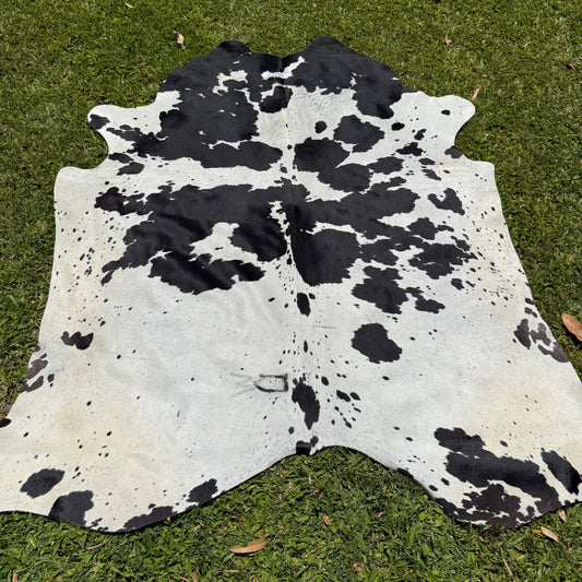 Premium Cowhide Rug 0005