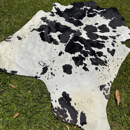 Premium Cowhide Rug 0005