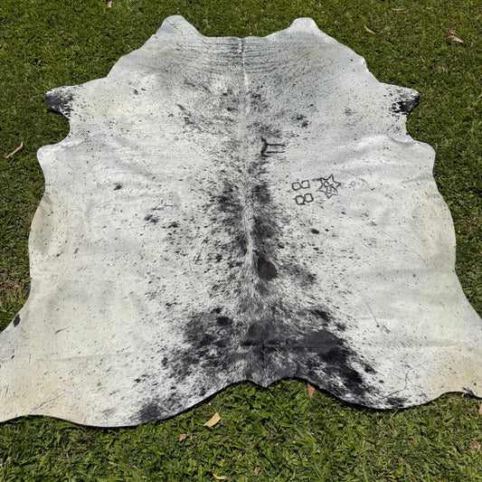 Premium Cowhide Rug 0001
