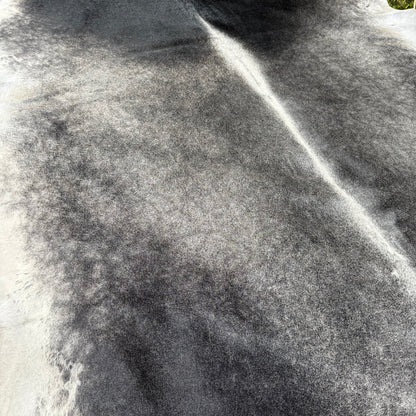 XL Premium Cowhide Rug 00032