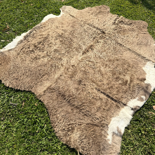 Premium Cowhide Rug 00051