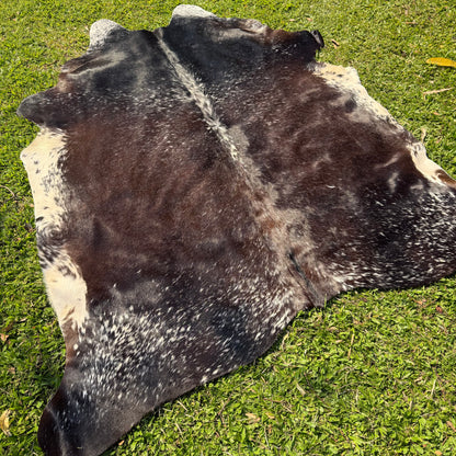 Premium Cowhide Rug 00040