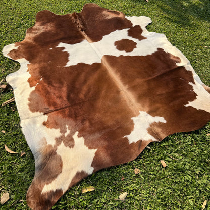 Premium Cowhide Rug 00028