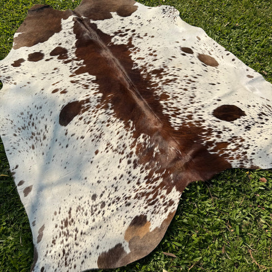 Premium Cowhide Rug 00043