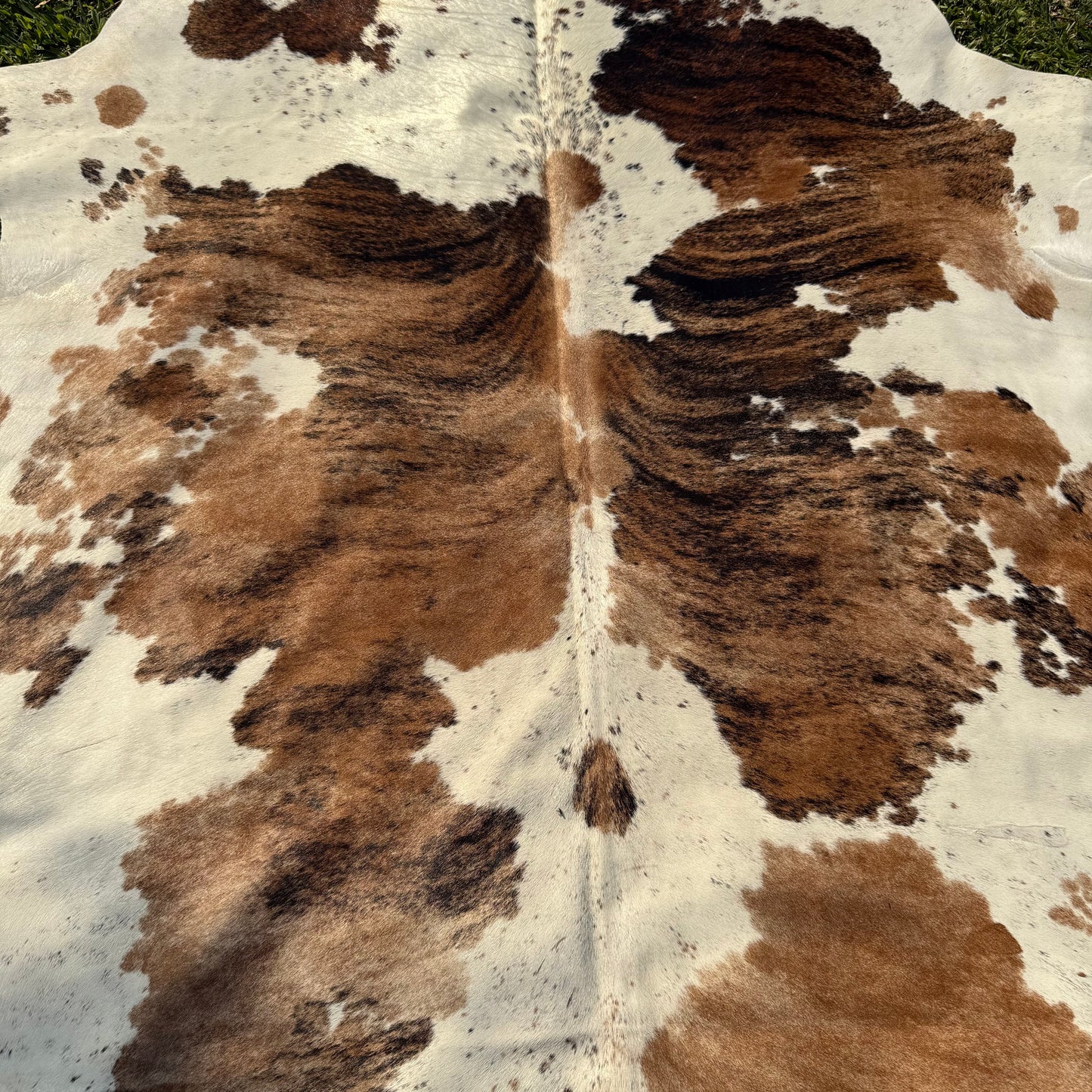 XL Premium Cowhide Rug 00042