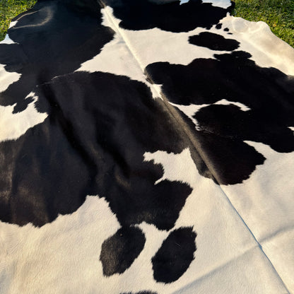 XL Premium Cowhide Rug 00026