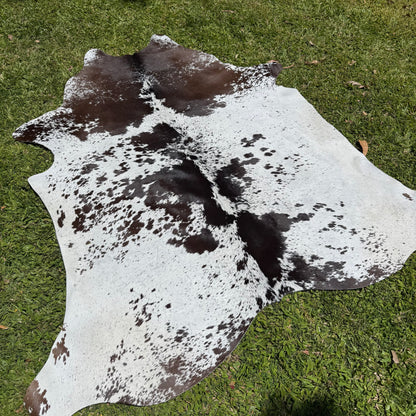 Premium Cowhide Rug 0009