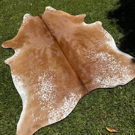 Premium Cowhide Rug 0008