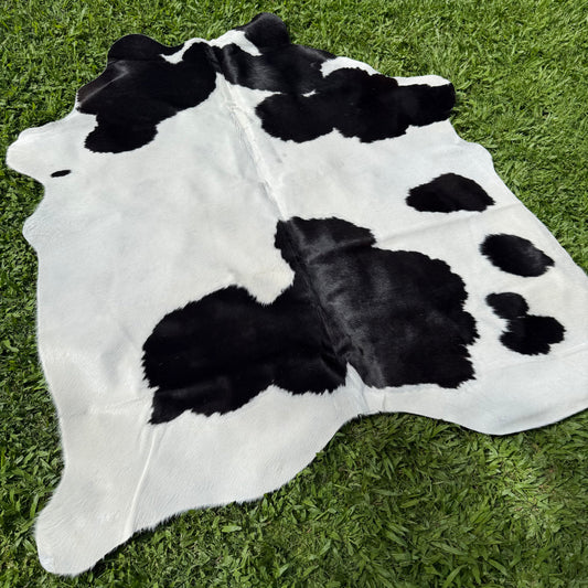 Small Premium Cowhide Floor Rug 71