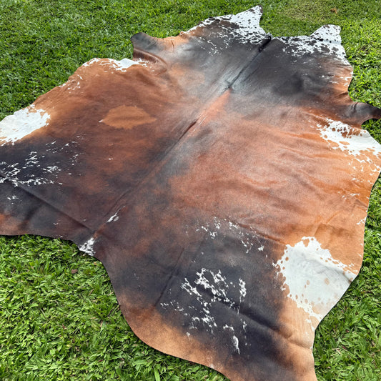 Large Premium Cowhide Rug 009