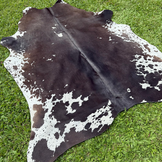 Large Premium Cowhide Rug 0013