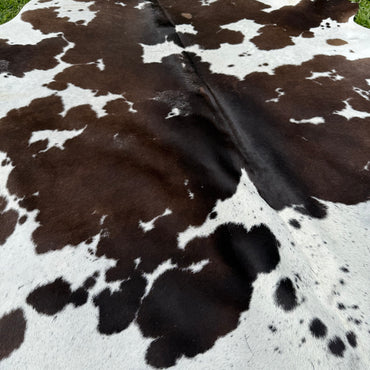 Large Premium Cowhide Rug 0014