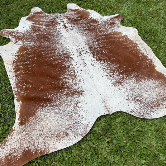 Large Premium Cowhide Rug 0018