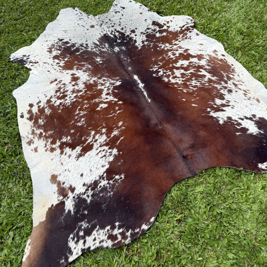 Large Premium Cowhide Rug 0019